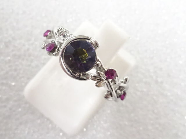 JAPANESE KIMONO / ANTIQUE COLORED STONE RING (SIZE 10)